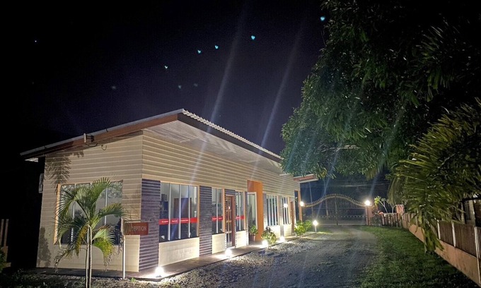 Air Hangat Hotel | Discover De Langkawi Resort: Family-Friendly Getaway