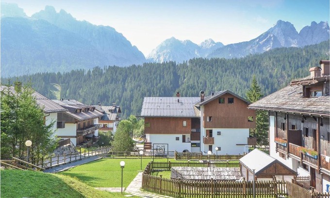 Granvilla Apartment | Family-Friendly Trilo 7 II: Your Ideal Stay Awaits