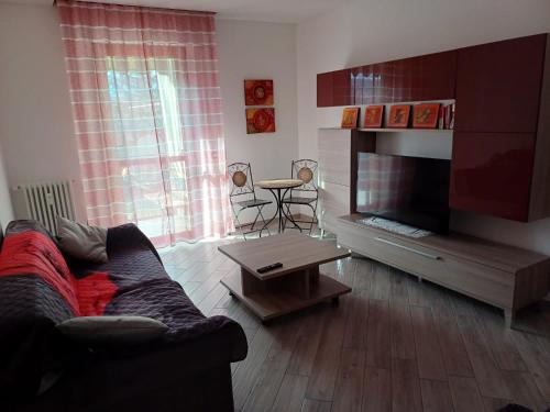 Aosta Apartment | Child-Friendly Trilocale Arco d'Augusto - Guest Rated 9.8