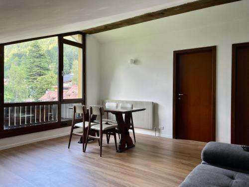 Giustino Apartment | Family-Friendly Trilocale Mansardato in Pinzolo