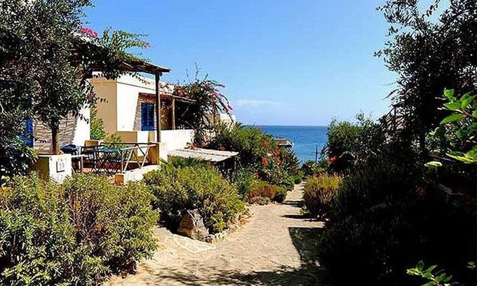 Marettimo Apartment | Spacious Two-Bedroom Apartment with Ocean View & Pool