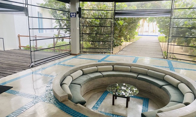 Trincomalee Apartment | Ocean View Family Retreat at Trincomalee Condos