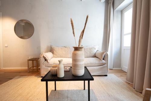 Cagliari Apartment | Discover Trinità UrbanNest - Heart of Cagliari, 10/10 Rated