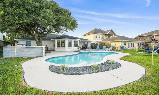 Beach City House | Trinity Bay Private Pool Retreat with Ocean View & Spa