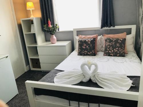High Street Hotel | Affordable Family Getaway at Trinity House Hotel
