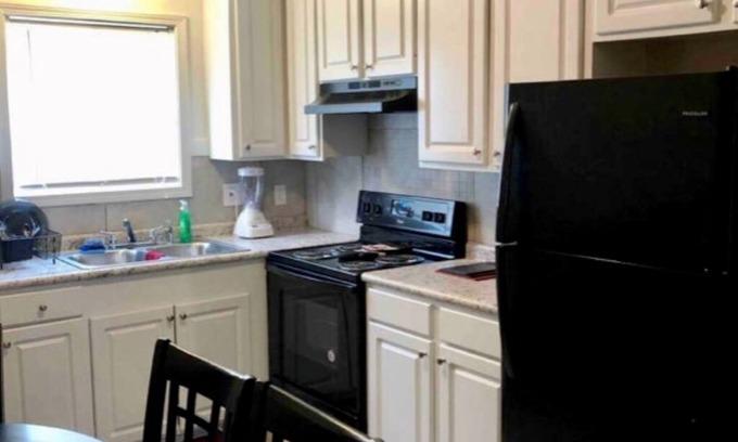 Jackson Apartment | Exceptional Trinity One Apartments with Ocean View & Spa