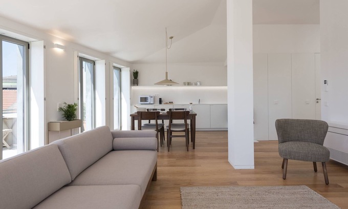 Centro / Baixa Apartment | Top-Rated Santa Catarina Rooftop with Family-Friendly Perks