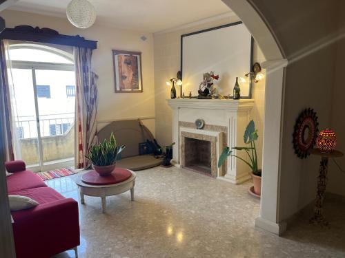 Tal-Ghoqod House | Triple room in Beautiful Maltese Maisonette