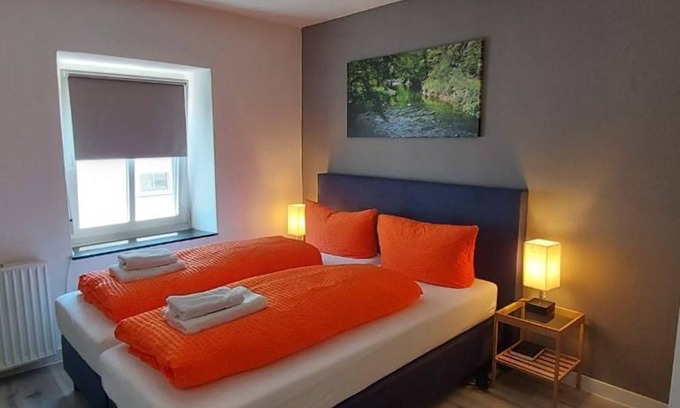 Manderscheid Cottage | Cozy Triple Room with Shower - Pension am Lieserpfad