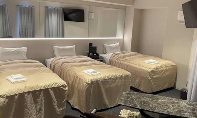 Nara Hotel | Cozy Triple Room with Kitchen in Nara Nara