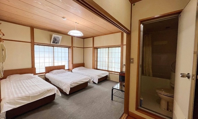 Matsumoto Hotel | Cozy Triple with Bath at NorikuraKogen no Yado Irodori