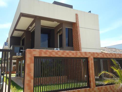 Guaratuba House | Experience a Beachfront Triplex in Guaratuba