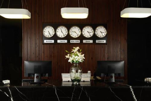 Dammam Apartment | Tripper Inn Hotel: 4-Star Stay with Pool & Spa Amenities