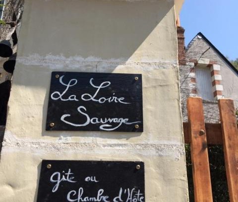 Rochecorbon House | Relaxing Troglodytes "Loire Sauvage" with Spa & Hot Tub