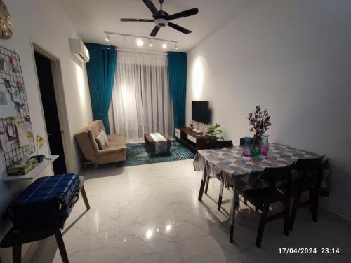 Bandar Kota Bharu Apartment | Top-Rated Troika Residence Studio with Pool in Kota Bharu