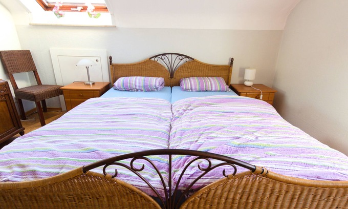 Bergheim Apartment | Peaceful Troisdorf Hotel Near Cologne and Bonn - Guest Rated 9.8