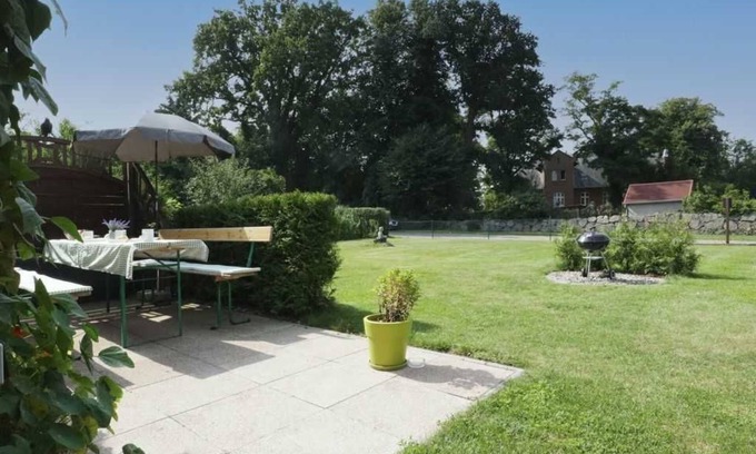 Kalkhorst Apartment | Top-Rated Troja Ferienwohnung with Ocean View Amenities