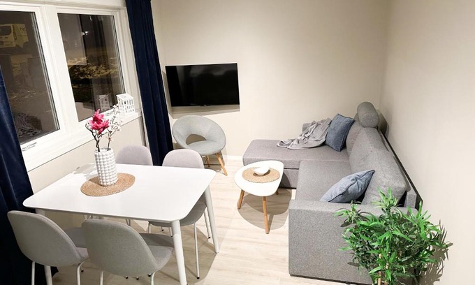 Tromsdalen Apartment | Family-Friendly Tromsdalen Aurora Apartments - Rated 9.2/10