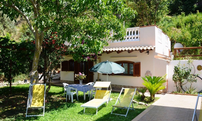 Tropea Villa | Scenic Tropea Villa with Ocean View & Pool Amenities