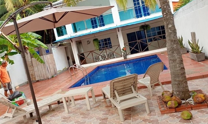 Santa Veronica House | Tropical 3 BR/3 BA beach Villa w pool, WiFi, & AC in beautiful Santa Veronica!