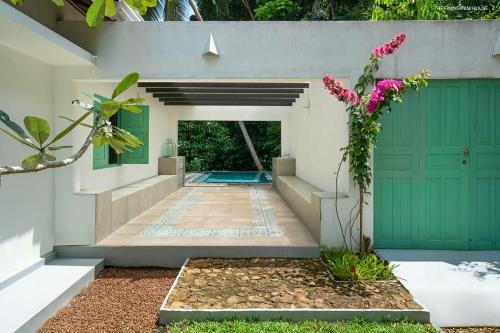 Padukka House | Tropical Allure by Tequila Holidays