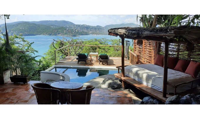 Playa Las Gatas House | Artistic Bungalow with Ocean Views and Private Pool
