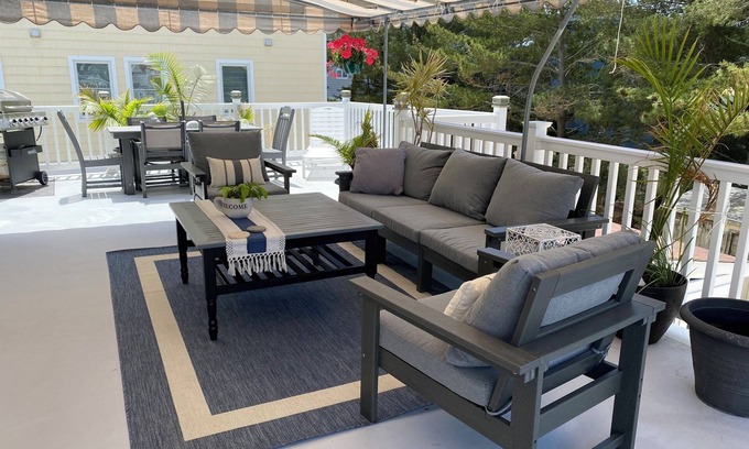Holgate Condo | Tranquil Oceanfront Retreat with Covered Deck & High Rating