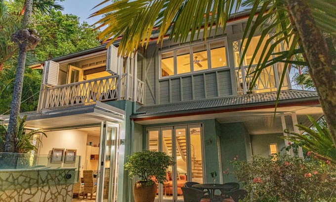 Port Douglas Villa | Idyllic Tropical Oasis in Town with Family-Friendly Amenities