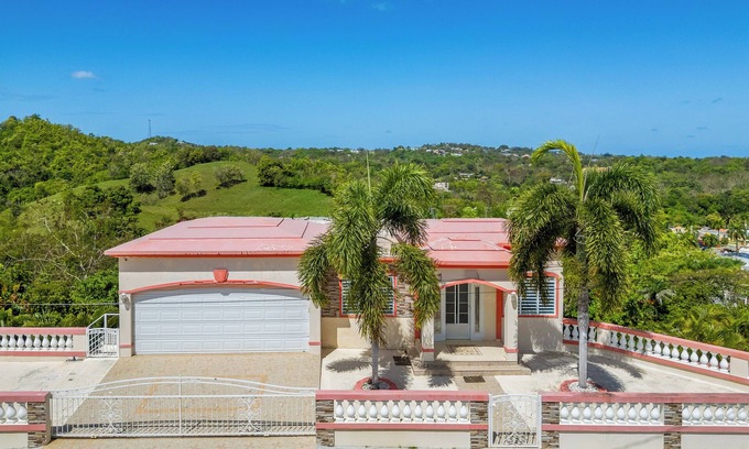 Rio Grande Villa | Tropical Paradise in Rincón. Stunning Views