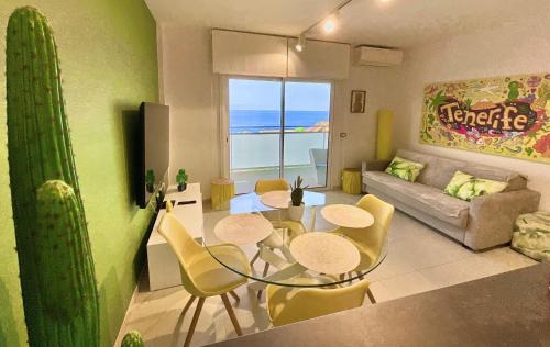 Bajamar Apartment | Exceptional Tropical Rest Apartment - 4-Star, Child Friendly