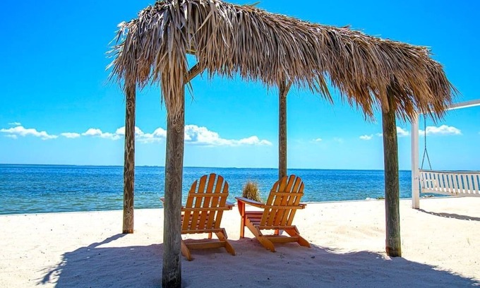 Rocky Point Condo | Tranquil Tropical Serenity: Water Views & Heated Pool