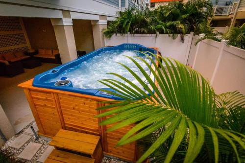 Redington Beach House | Exceptional Tropical Treasure Beach Villa with Hot Tub & More