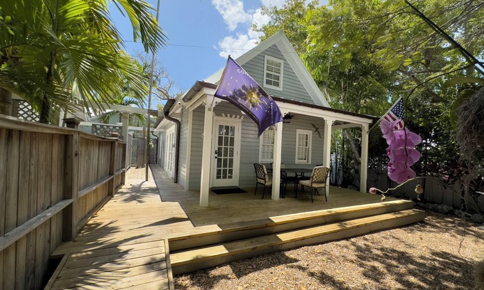 Old Town Cottage | Tropical Village: The Southern Cross - Quiet & gated. Pool/Porch/Pet friendly
