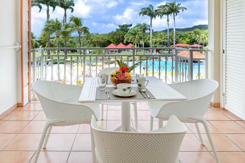 Gros Raisins Apartment | Experience Tropical Bliss at Tropicanavibes - Vue Mer