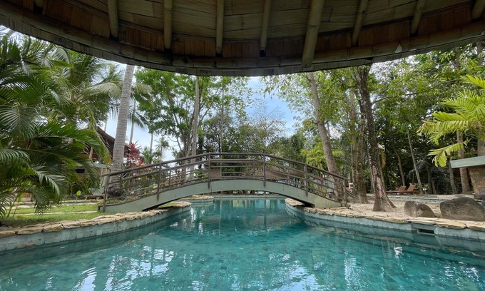 Selong Belanak Villa | Top-Rated Tropik Resort Lombok with Pool & Family Amenities