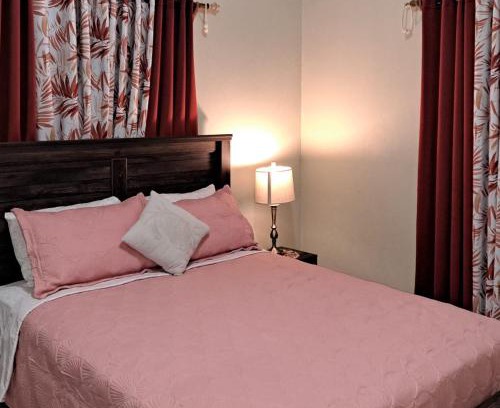 Crocus Hill Apartment | Top-Rated Tropix Getaway with Rental Car Access
