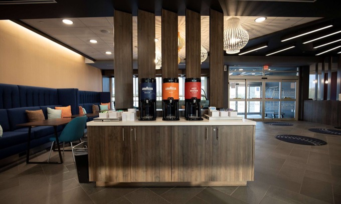 Allen Hotel | Top-Rated TRU By Hilton Allen Dallas with Pool & Breakfast