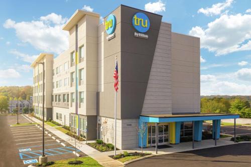 Graysville Hotel | Pet-Friendly Getaway at Tru By Hilton Chattanooga