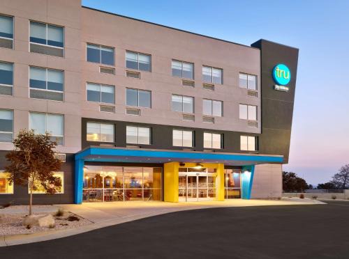 Hill Air Force Base Hotel | Exceptional Stay at Tru By Hilton Clearfield Hill Base