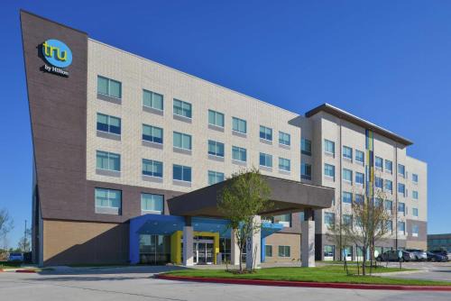 Coppell Hotel | Stylish Stay at Tru By Hilton Coppell DFW Airport North