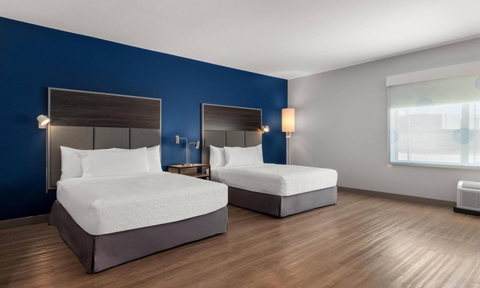 Lake Worth Hotel | Tru By Hilton Fort Worth Lake Worth