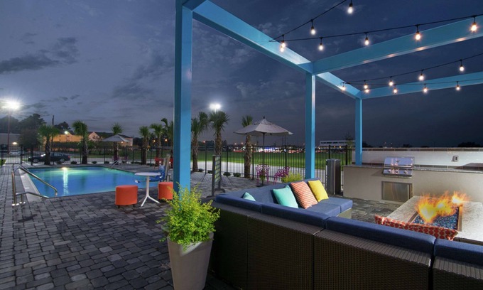 River Ranch Hotel | Eco-Friendly Comfort at Tru by Hilton Lafayette River Ranch