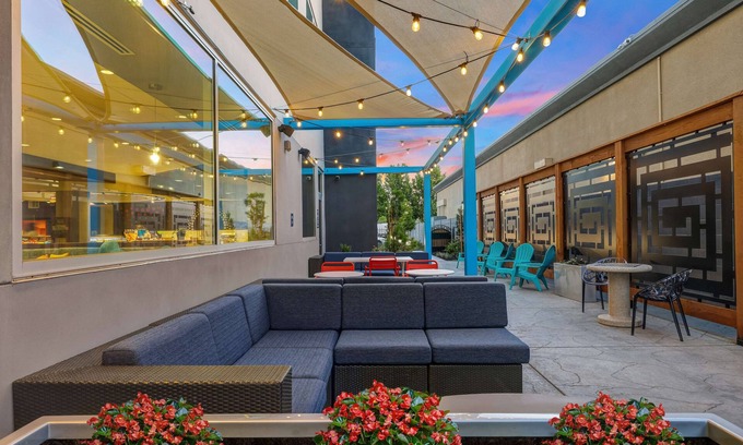 Lathrop Hotel | Comfortable Stay at Tru By Hilton Lathrop, CA - Rated 9.2/10