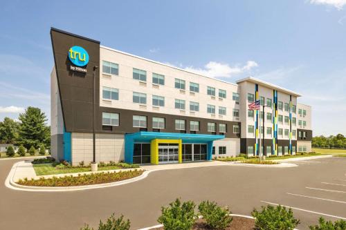 Martinsburg Hotel | Guest Rated: Tru By Hilton Martinsburg - Family-Friendly Stay