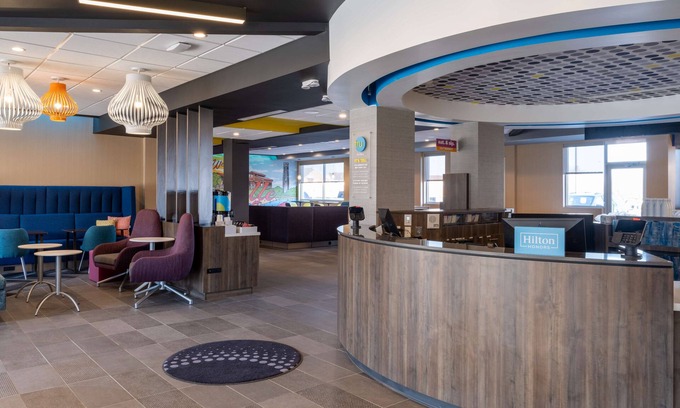 Naperville Hotel | Discover Tru by Hilton Naperville Chicago: Guest Rated 8.8/10