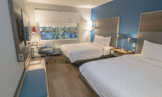 Northwest Hotel | Tru By Hilton Norfolk Airport: Eco-Friendly Comfort Awaits