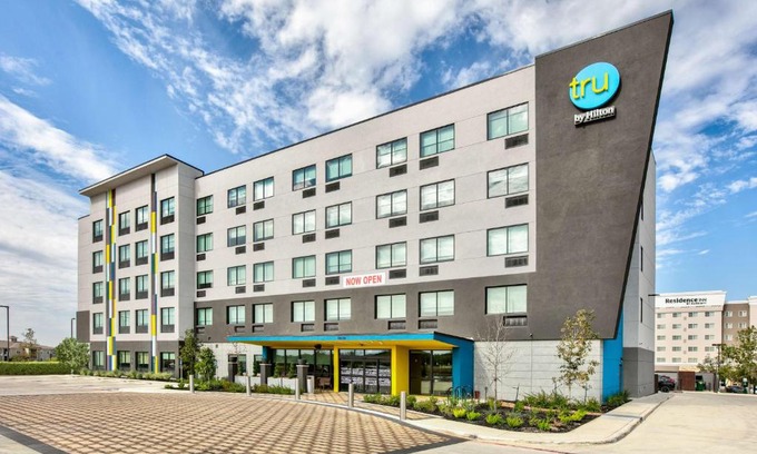 Far North Central Hotel | Welcoming Tru By Hilton San Antonio: Family-Friendly Stay