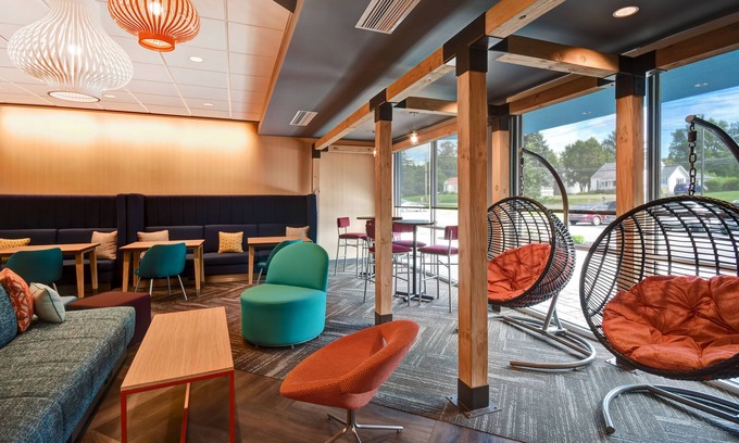 Camillus Hotel | Discover Tru By Hilton Syracuse-Camillus: Top-Rated Amenities