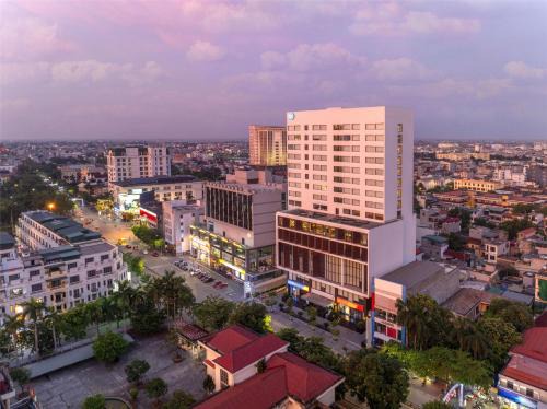 Thai Binh Hotel | Discover SOJO Hotel Thai Binh: 4-Star Family-Friendly Stay