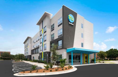 Westfall Park Hotel | Guest Rated 10/10: Tru by Hilton Wilmington Wrightsville Beach